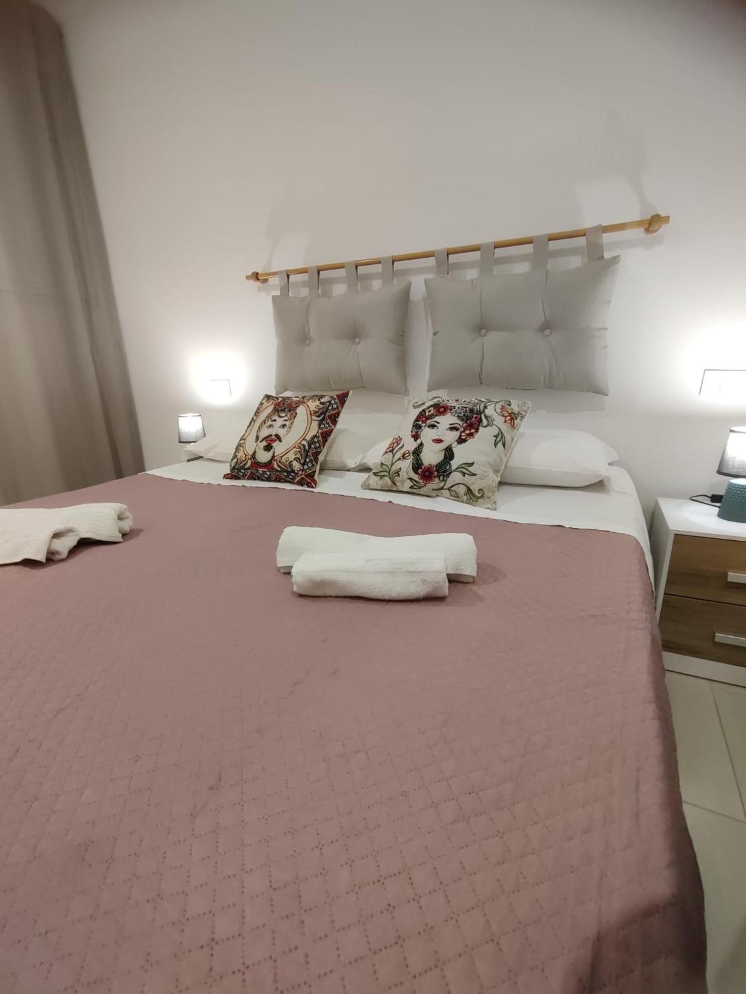 Alla Marina Da Pina Apartment Трапани Екстериор снимка